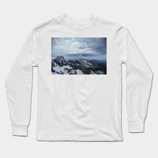 The World is big Long Sleeve T-Shirt